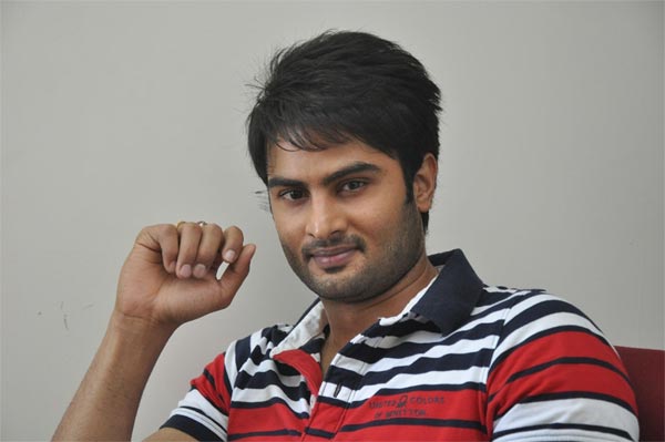 sudheer babu,mahesh babu,manchi roju movie,bhagee a rebel for love  విలన్ గా మారుతున్నమహేష్ బావ!